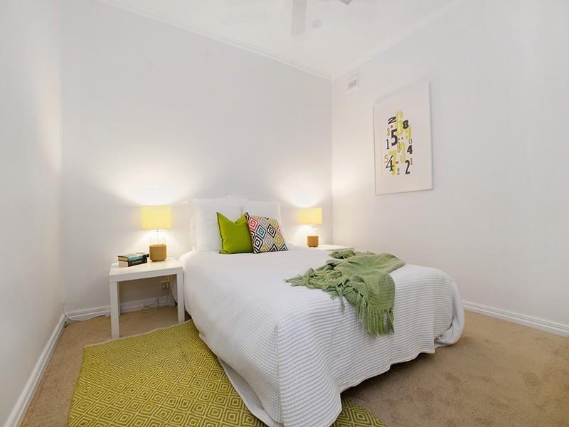 2/20 Halifax Street, Hilton SA 5033