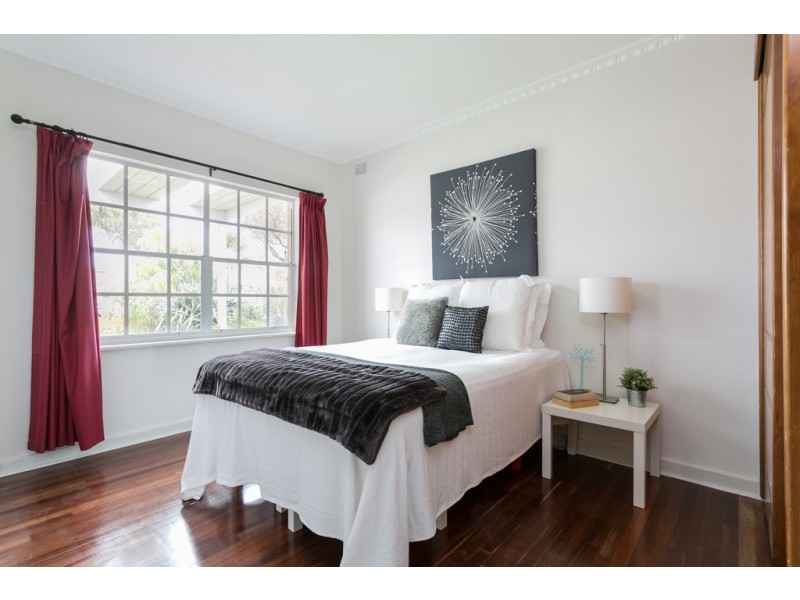 5 Tudor Avenue, Clovelly Park SA 5042