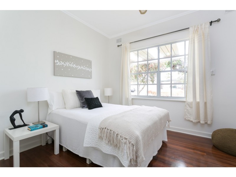 5 Tudor Avenue, Clovelly Park SA 5042