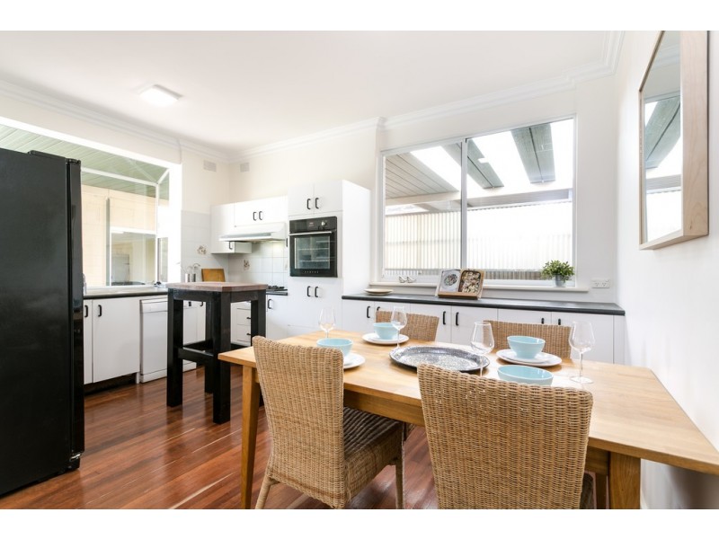 5 Tudor Avenue, Clovelly Park SA 5042