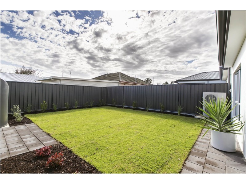 8 Curtis Street, Woodville South SA 5011