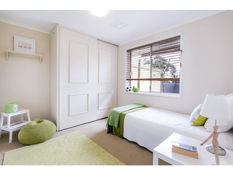 18 Lee Avenue, Happy Valley SA 5159