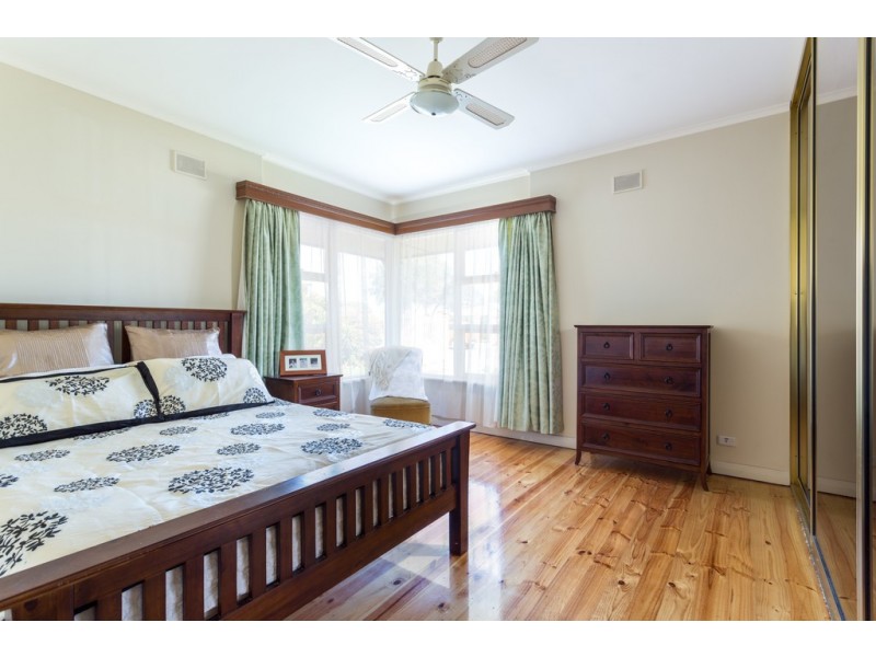 6 Hulbert Street, Hove SA 5048