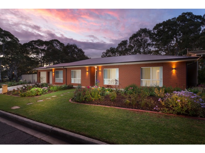 22 Boronia Drive, Hope Valley SA 5090