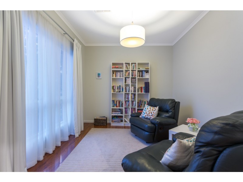 22 Boronia Drive, Hope Valley SA 5090