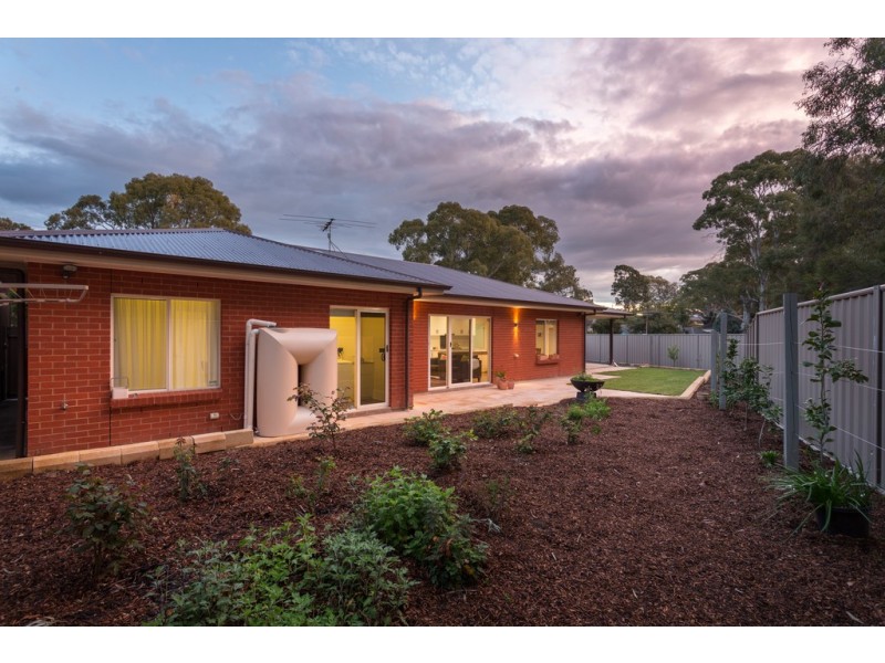 22 Boronia Drive, Hope Valley SA 5090