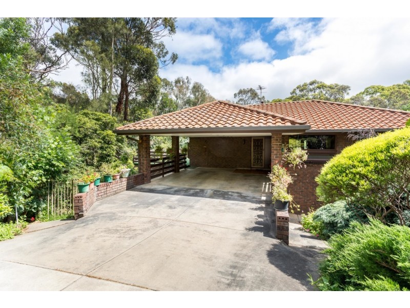 3 Willunga Close, Eden Hills SA 5050