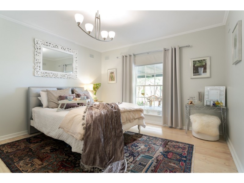 21 Ashmore Road, Bellevue Heights SA 5050