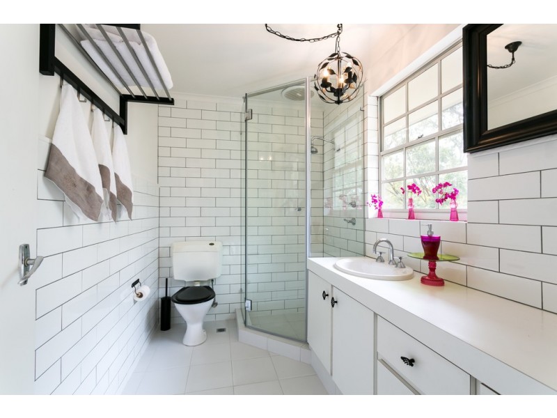 21 Ashmore Road, Bellevue Heights SA 5050