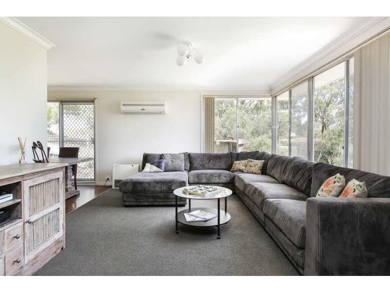 10 Kimbley Road, Onkaparinga Hills SA 5163