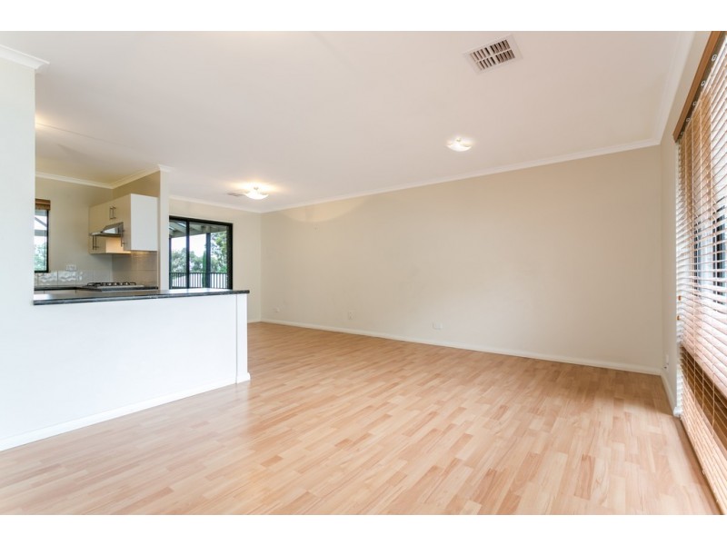 10 Sheoak Crescent, Aberfoyle Park SA 5159