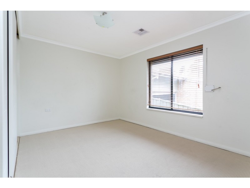 10 Sheoak Crescent, Aberfoyle Park SA 5159