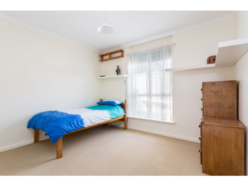 10 Heather Road, Happy Valley SA 5159