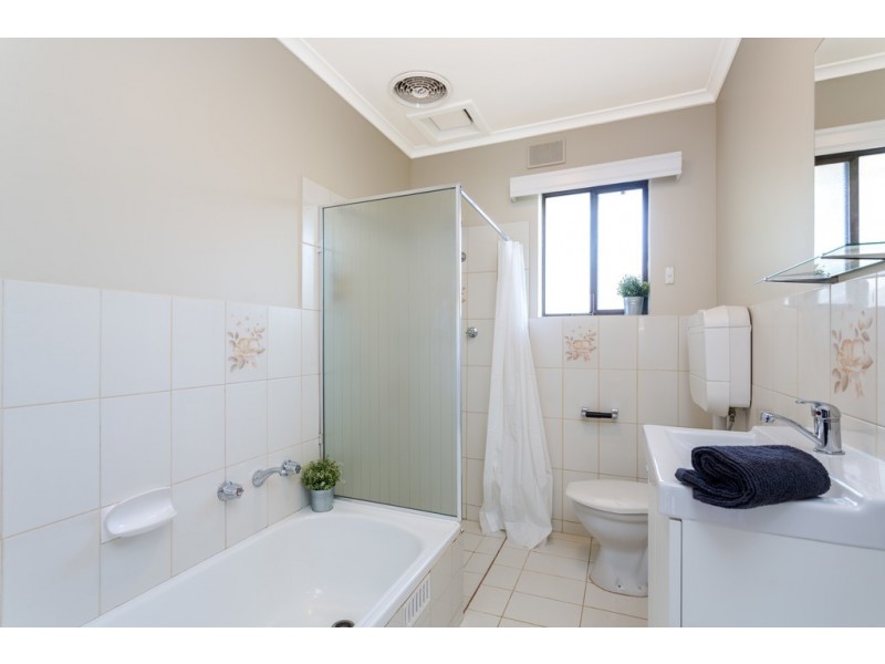 2/132 Railway Terrace, Ascot Park SA 5043