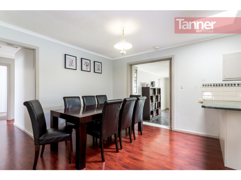 15 McCartney Street, Morphett Vale SA 5162