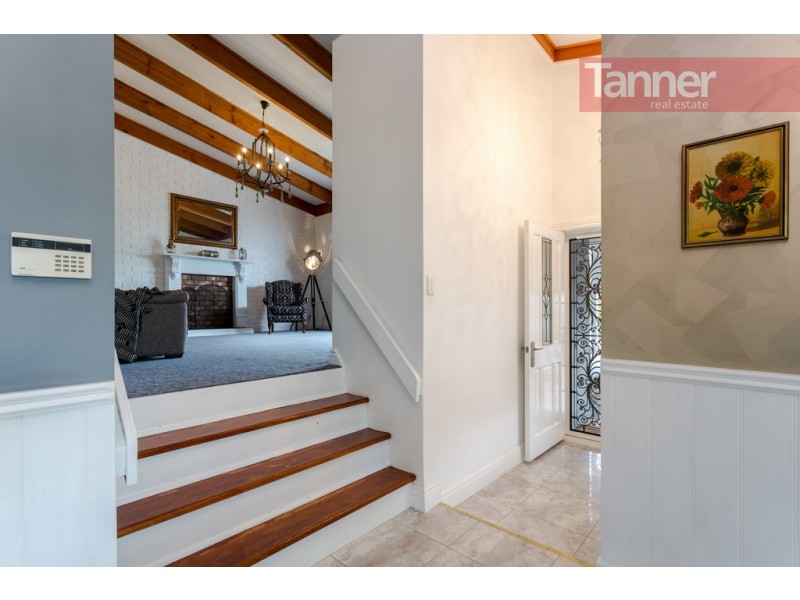 1a Hugh Street, Torrens Park SA 5062