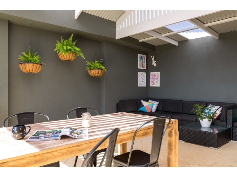 16 Edgehill Walk, Noarlunga Downs SA 5168