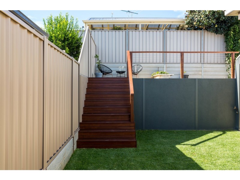 16 Edgehill Walk, Noarlunga Downs SA 5168