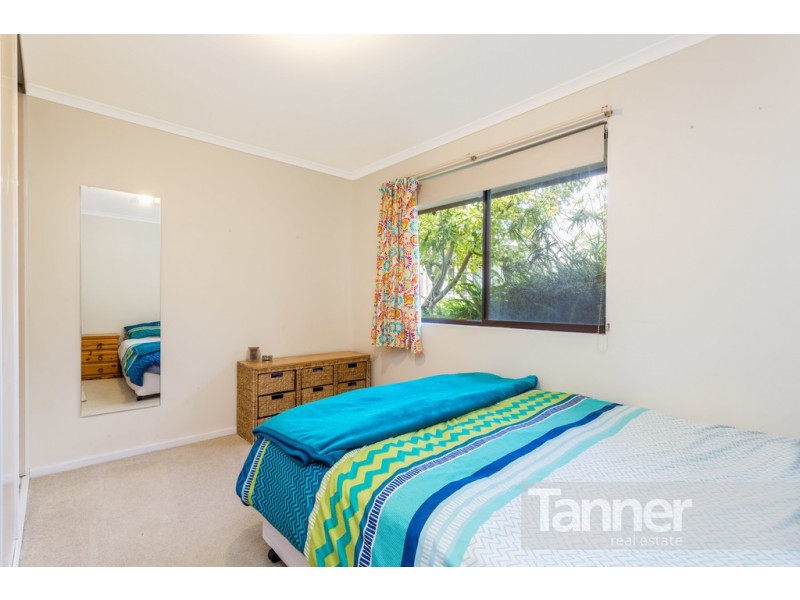 21 Hamilton Crescent, Aberfoyle Park SA 5159