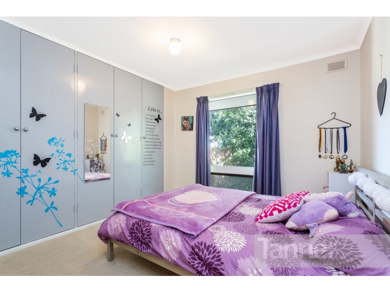 21 Hamilton Crescent, Aberfoyle Park SA 5159
