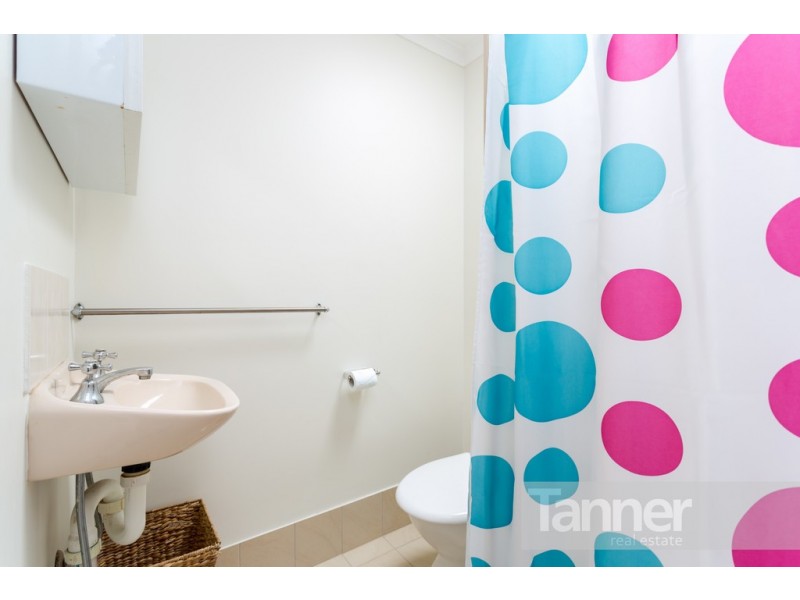 21 Hamilton Crescent, Aberfoyle Park SA 5159