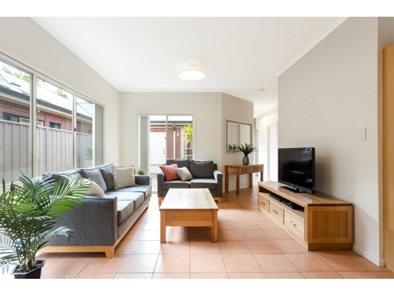 2/10 Northcliffe Street, Cumberland Park SA 5041