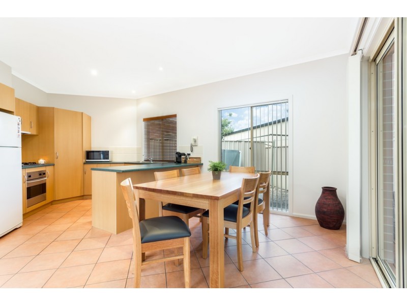 2/10 Northcliffe Street, Cumberland Park SA 5041
