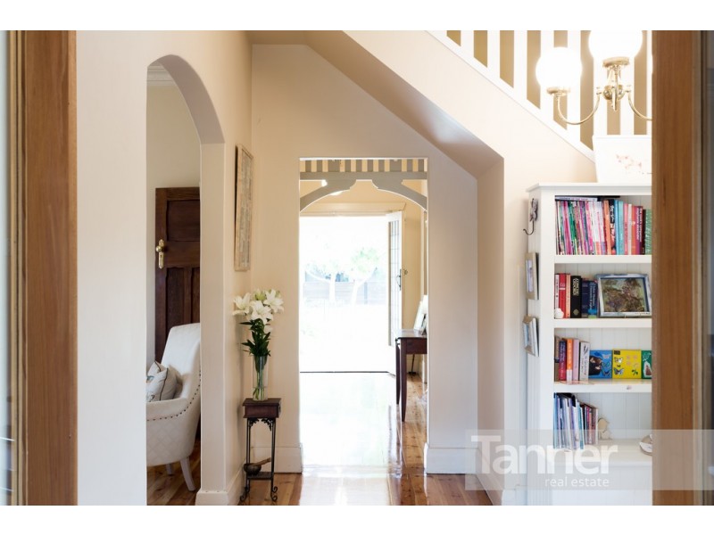 62 Mitcham Avenue, Lower Mitcham SA 5062