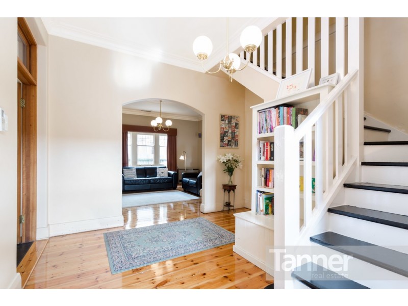 62 Mitcham Avenue, Lower Mitcham SA 5062