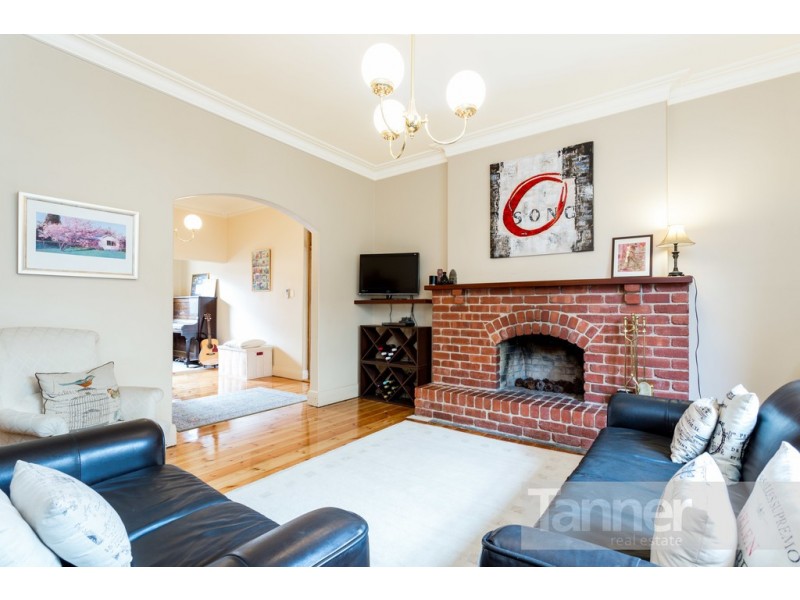 62 Mitcham Avenue, Lower Mitcham SA 5062