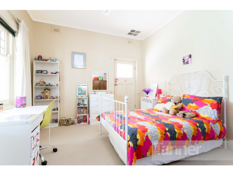 62 Mitcham Avenue, Lower Mitcham SA 5062