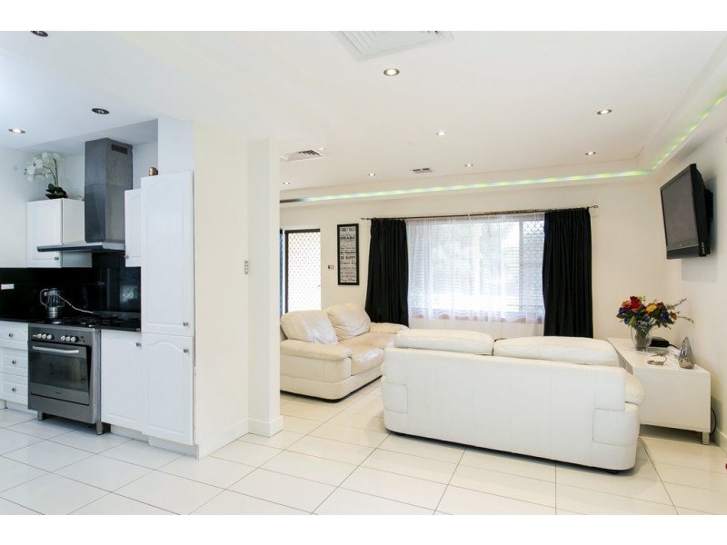 52 Trinity Road, Morphett Vale SA 5162