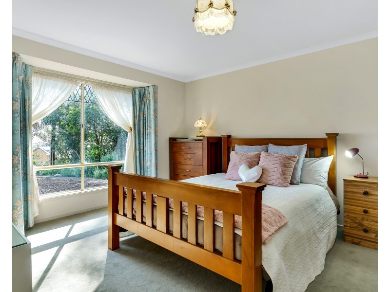 5 Para Street, Eden Hills SA 5050