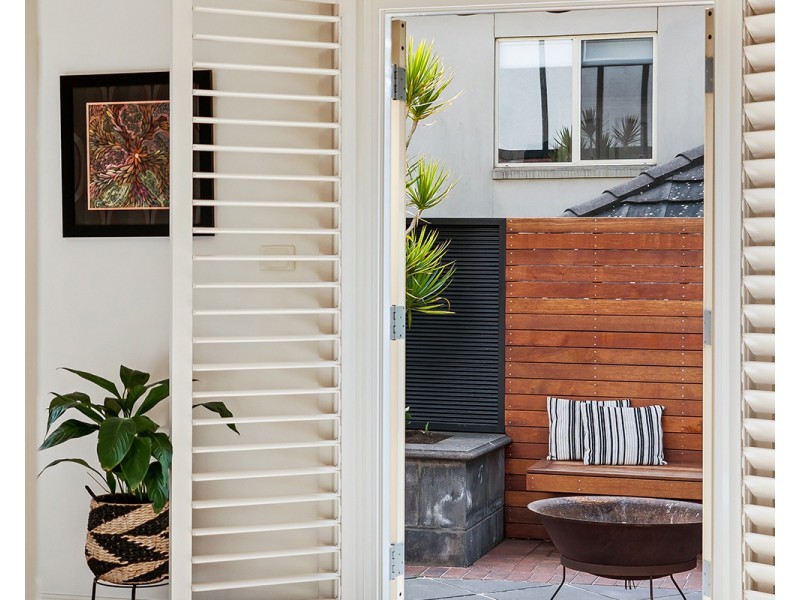 20 John Fisher Dr, Torrens Park SA 5062