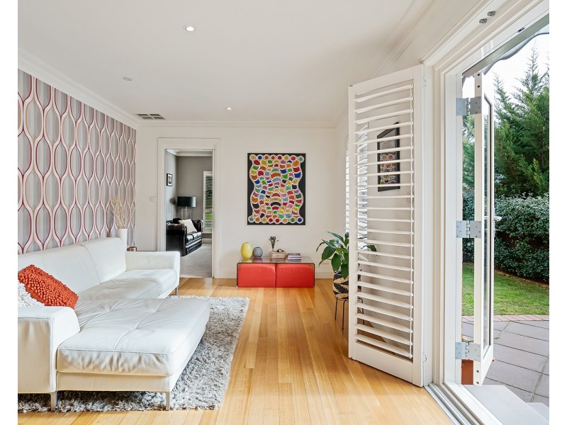 20 John Fisher Dr, Torrens Park SA 5062