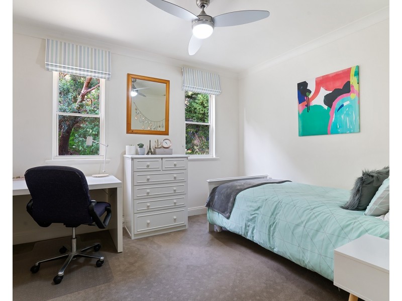 20 John Fisher Dr, Torrens Park SA 5062