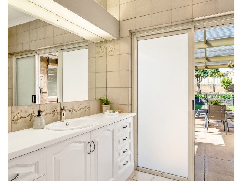 1 Pitcairn Ave, Urrbrae SA 5064