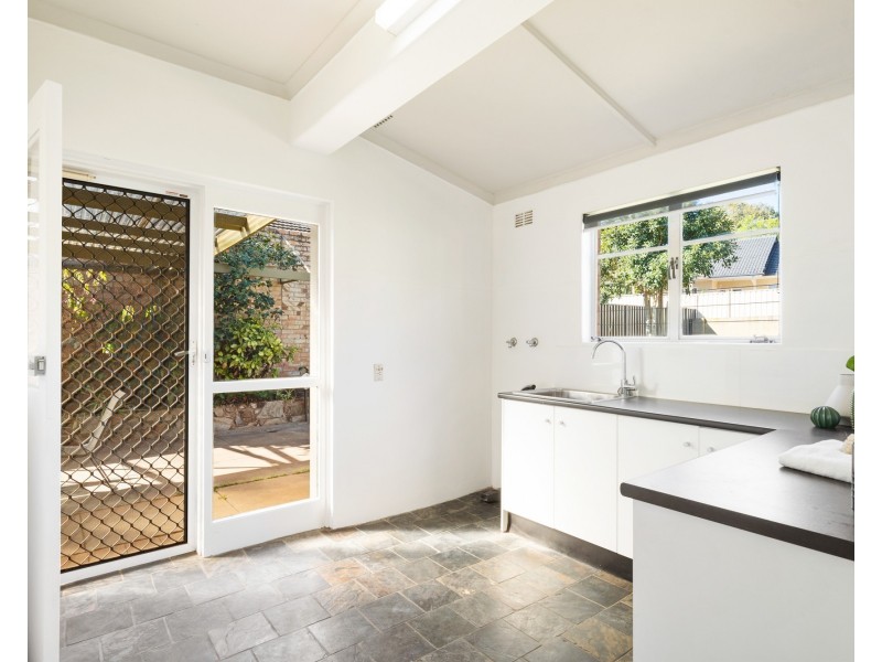 1 Pitcairn Ave, Urrbrae SA 5064