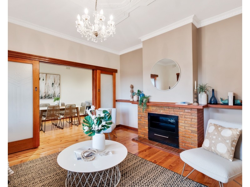 15 Koolunda Avenue, Woodville South SA 5011