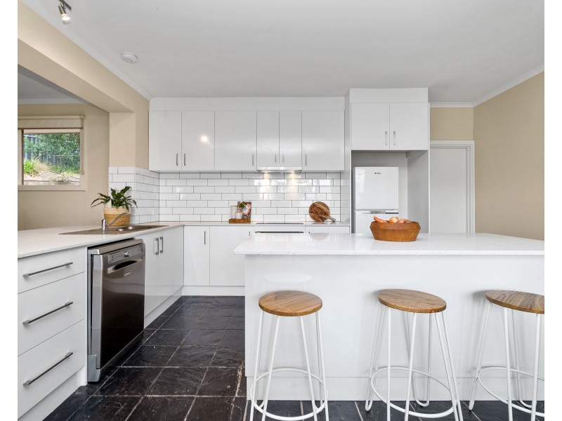 33 Rosella Ave, Glenalta SA 5052