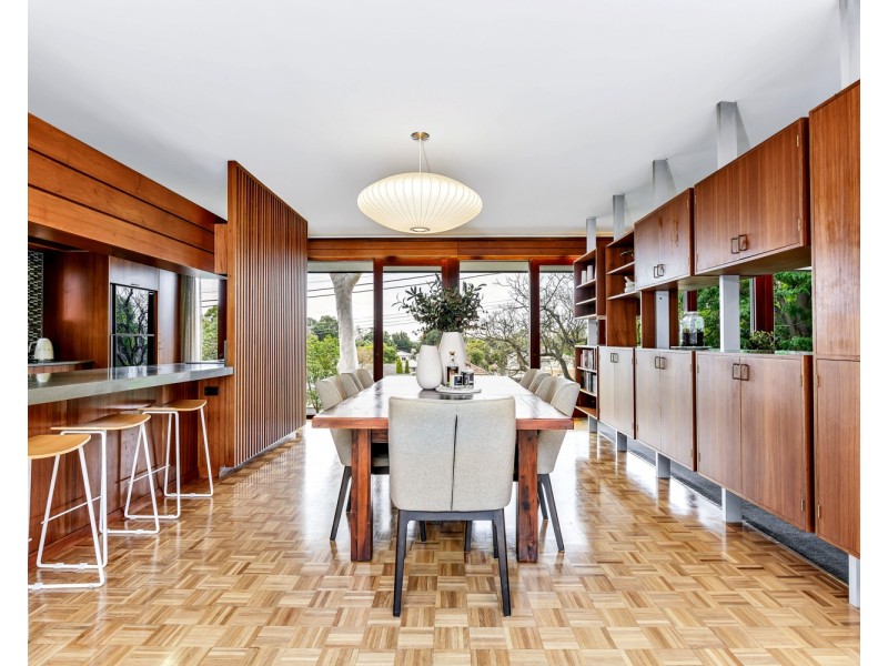 4 Inverloch Avenue, Torrens Park SA 5062