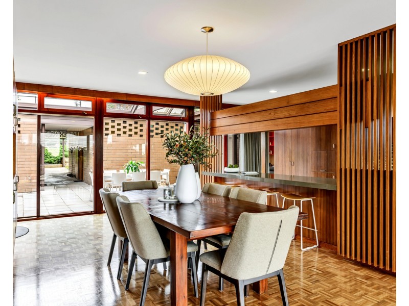 4 Inverloch Avenue, Torrens Park SA 5062