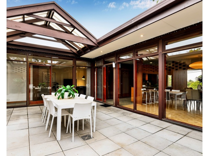 4 Inverloch Avenue, Torrens Park SA 5062