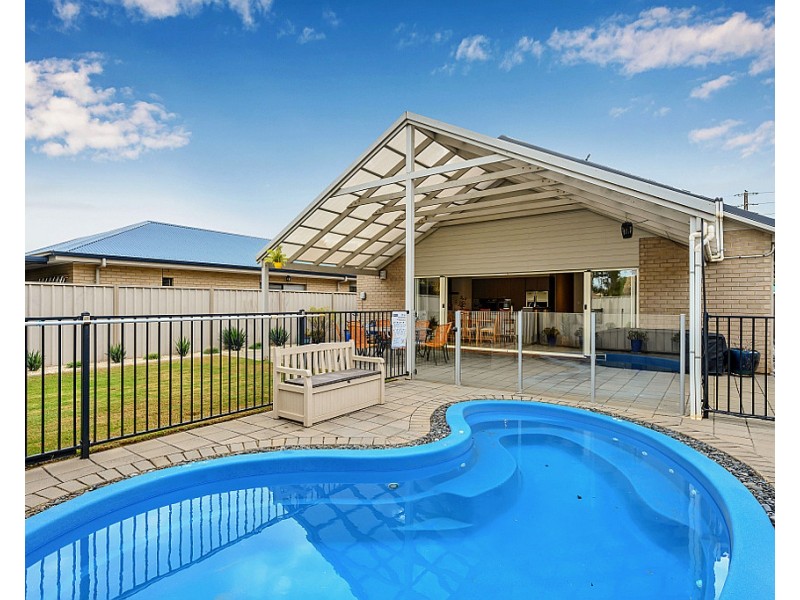 1 Lynmouth Avenue, North Brighton SA 5048