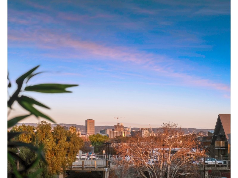 205/15 West Street, Hindmarsh SA 5007