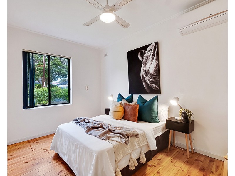 9 Neville Avenue, Clarence Gardens SA 5039