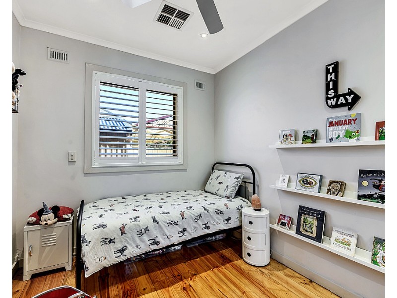 14 Wainwright Street, Clarence Gardens SA 5039