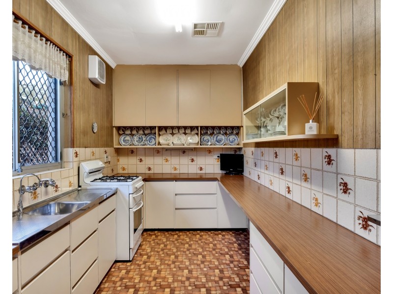 16 Gladys Street, Clarence Gardens SA 5039