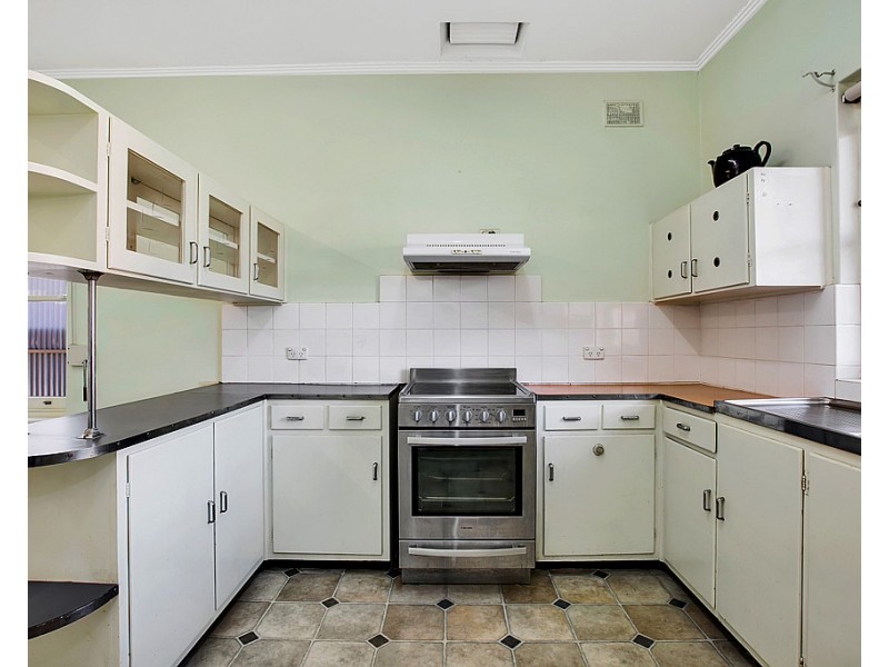 77 Angas Road, Westbourne Park SA 5041