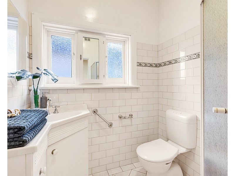 106 Avenue Road, Clarence Gardens SA 5039